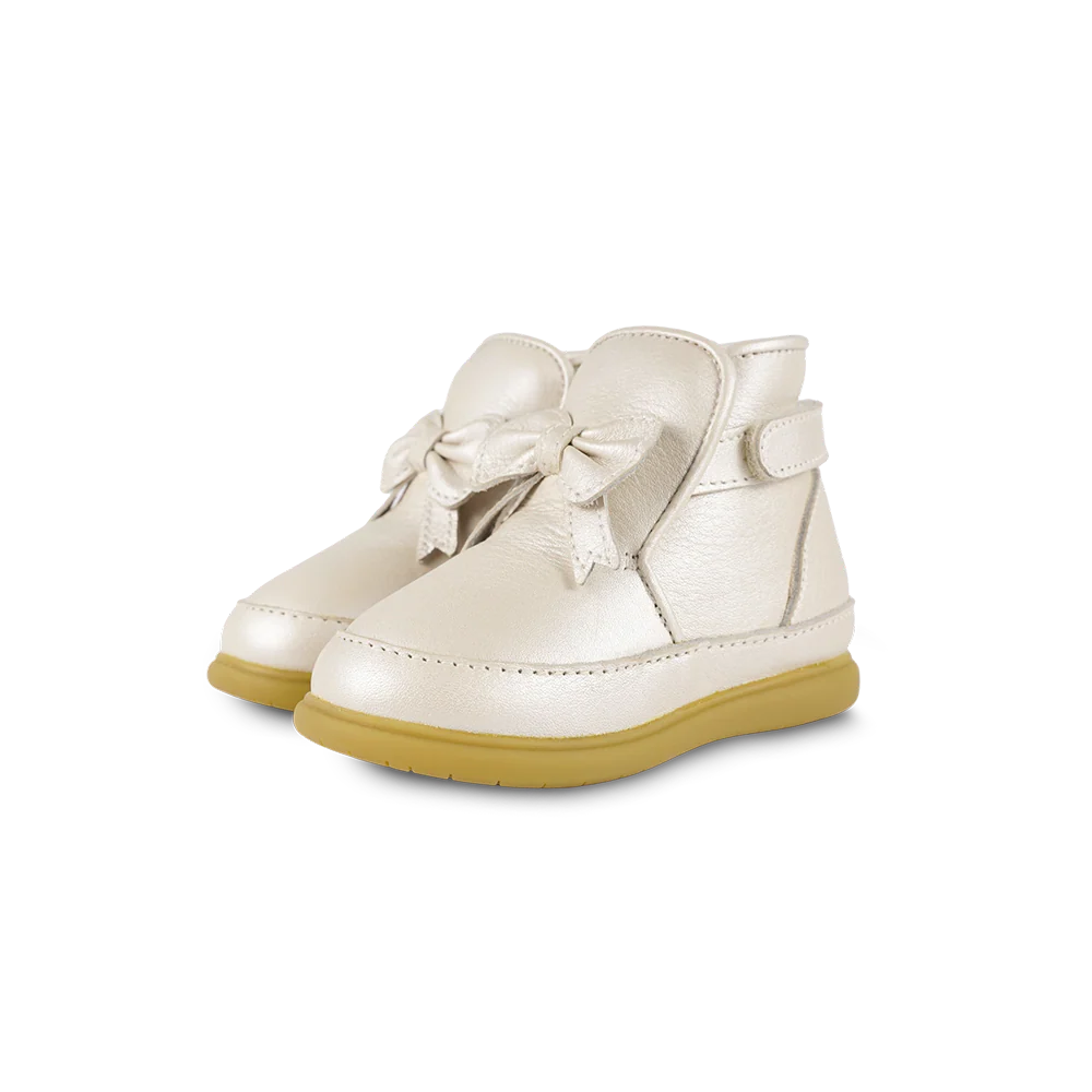 Cemilla Shoes | Off White Metallic Leather – Image 3