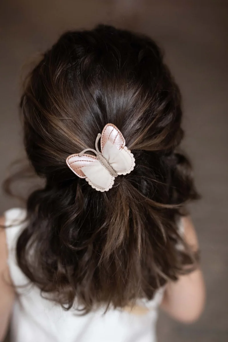 Qalja Clip | Vlinder | Clay Metallic Leather – Image 2