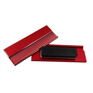 Badge en aluminium Rouge 3 Aimants